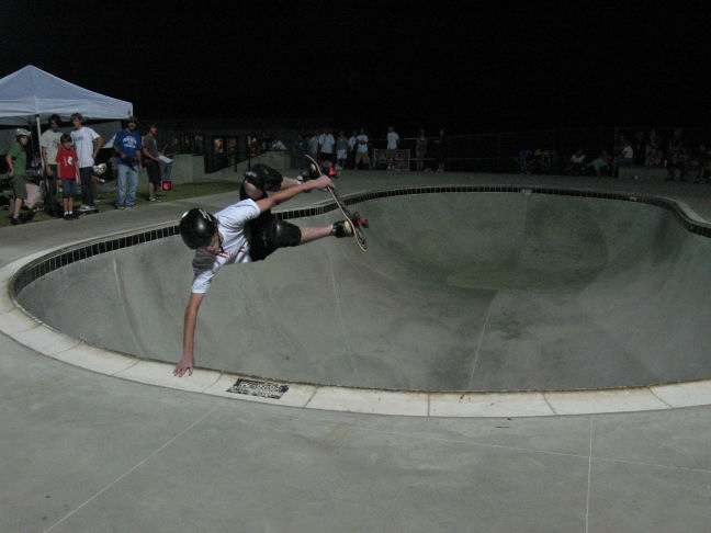Kieffer pulls a sweet layback air in the bowl